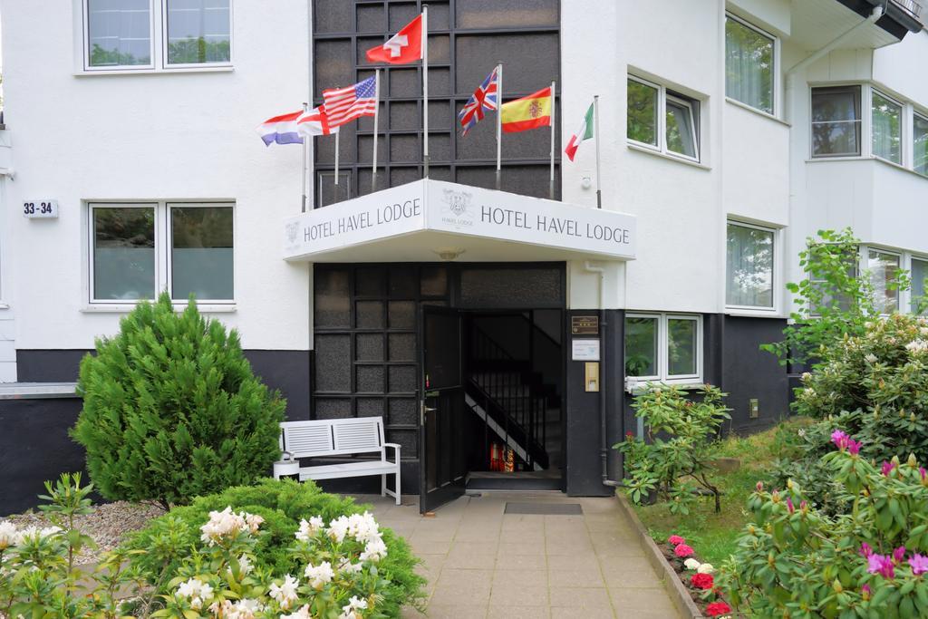Hotel Havel Lodge Berlin Bagian luar foto